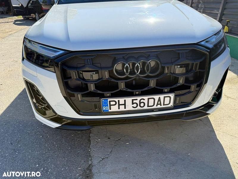 Culoarealb Utilizat 2024 Audi Q7 S-Line SUV | 77.000 EUR - Imagine 1/4