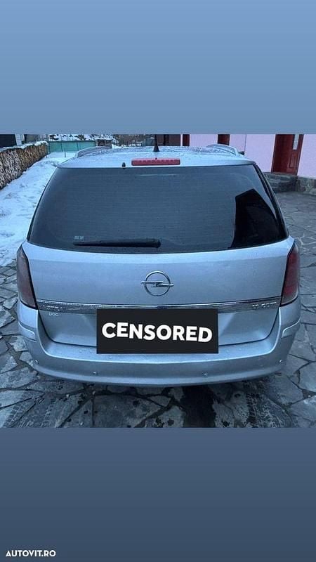 Culoaregri Second-hand 2004 Opel Astra Essentia Hatchback | 1.500 EUR (Super Preț) - Imagine 1/4