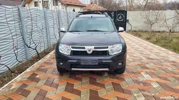 Utilizat 2012 Dacia Duster SUV | 5.800 EUR (Puțin scump) - Imagine 1/4
