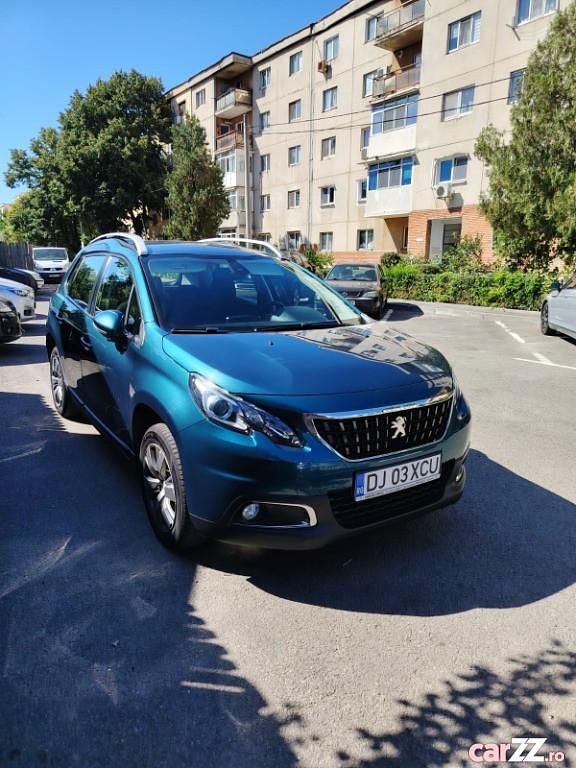 Second-hand Peugeot 2008 130 CP (95 kW) 2019 Verde SUV
