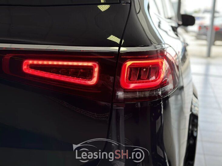 Negru Utilizat 2021 Mercedes GLS63 AMG AMG SUV | 133.999 EUR - Imagine 1/4