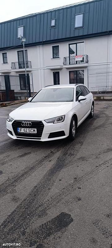 Second-hand Audi A4 Ambiente 150 CP (110 kW) 2016 Alb Break