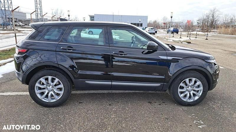 Second-hand Land Rover Range Rover evoque SE 150 CP (110 kW) 2018 Culoarenegru SUV