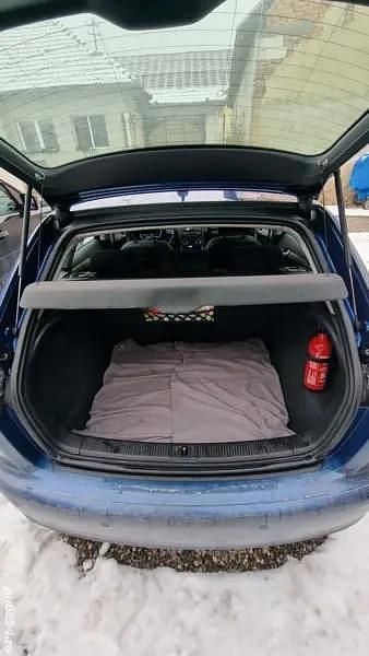 Albastru Utilizat 2005 Audi A3 Hatchback | 3.200 EUR (Preț OK) - Imagine 1/4