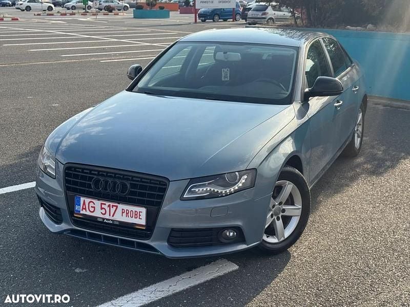 Second-hand Audi A4 Premium 143 CP (105 kW) 2009 Culoarealbastru Berlinǎ