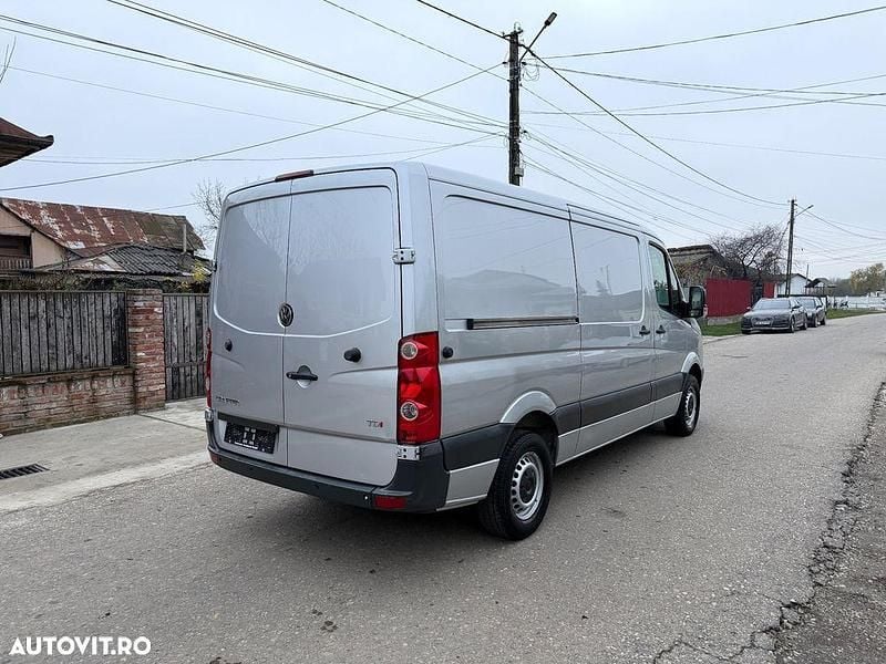 Second-hand VW Crafter 136 CP (100 kW) 2012 Culoareargint Van