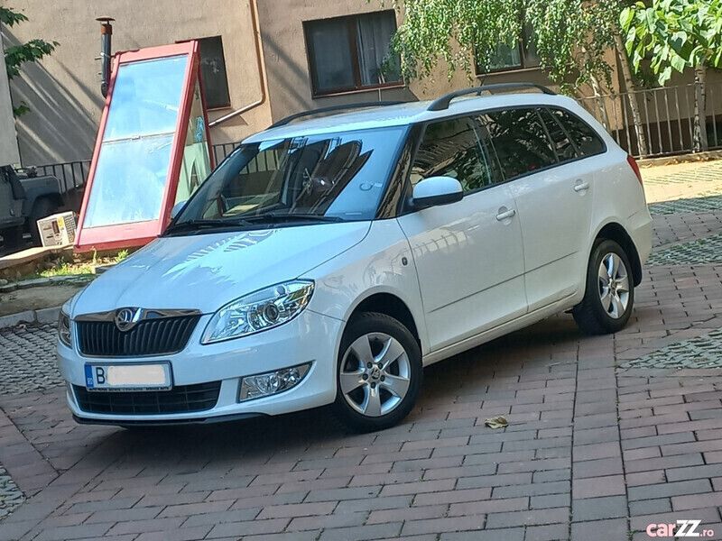 Utilizat 2014 Skoda Fabia Break | 3.900 EUR (Super Preț) - Imagine 1/4