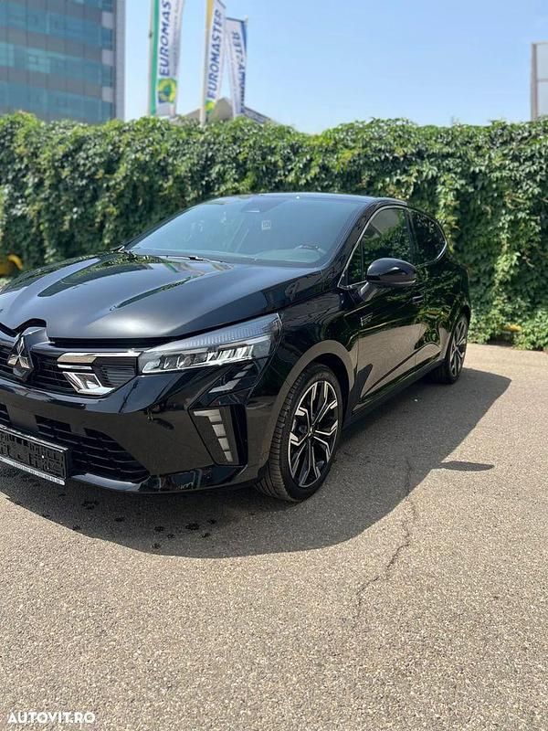 Second-hand Mitsubishi L Intense 94 CP (69 kW) 2024 Culoarenegru