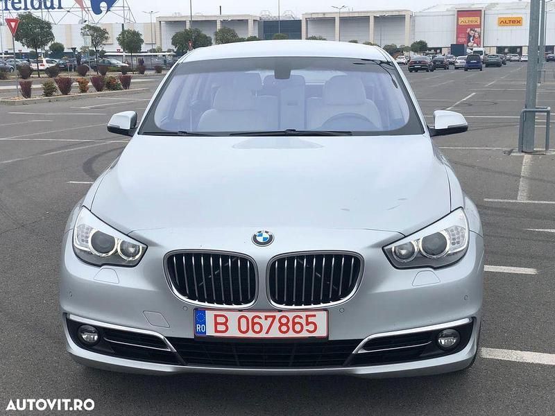 Culoareargint Utilizat 2015 BMW 530 Luxury Line | 11.900 EUR (Preț bun) - Imagine 1/4