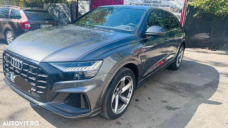 Gri Utilizat 2019 Audi Q8 S-Line SUV | 47.700 EUR (Super Preț) - Imagine 1/4