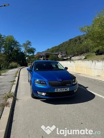 Albastru Utilizat 2014 Skoda Octavia GreenLine Berlinǎ | 6.999 EUR (Puțin scump) - Imagine 1/4