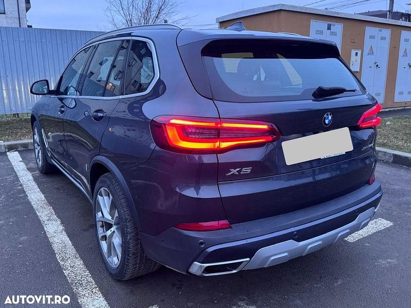 Second-hand BMW X5 Comfort Edition 265 CP (194 kW) 2019 Culoarealbastru SUV