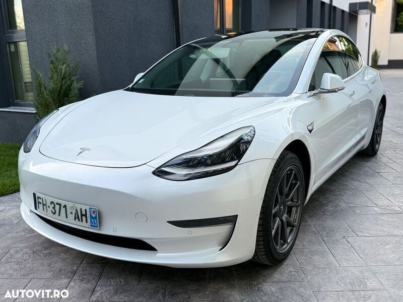 Alb Utilizat 2019 Tesla Model 3 Berlinǎ | 18.500 EUR (Puțin scump) - Imagine 1/4