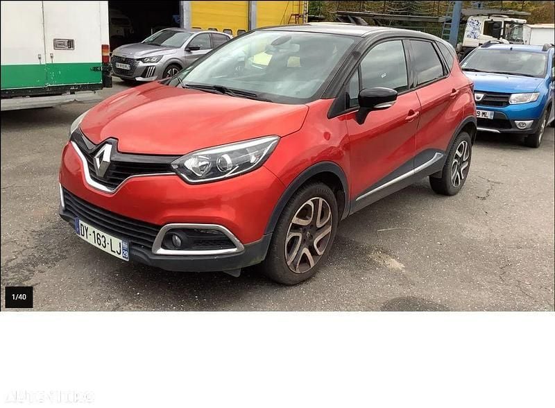Culoarerosu Utilizat 2016 Renault Captur Intens SUV | 7.499 EUR (Super Preț) - Imagine 1/3