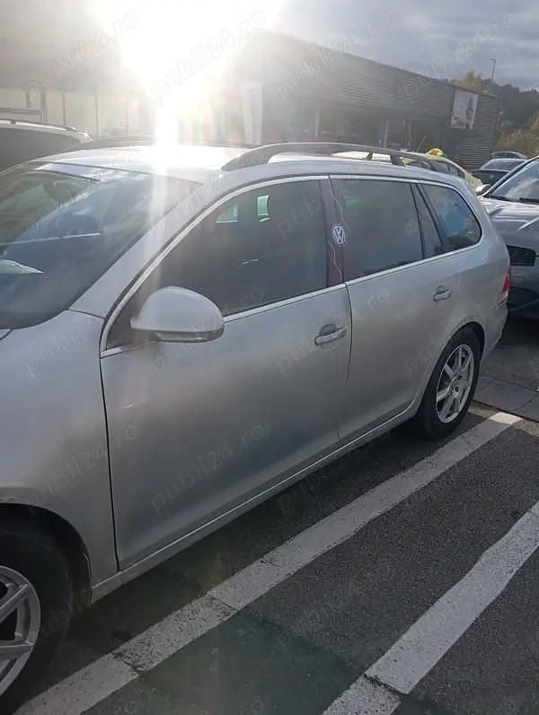Utilizat 2008 VW Golf V Break | 3.000 EUR (Preț OK) - Imagine 1/4