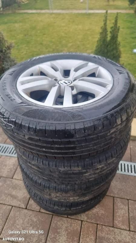 Second-hand VW Tiguan Track & Field 140 CP (102 kW) 2013 Culoaregalbeuriu SUV