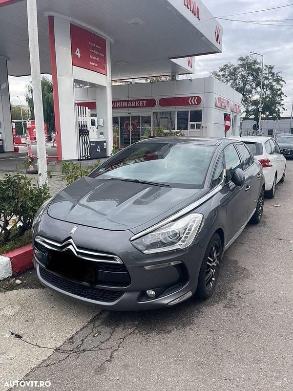 Culoaregri Utilizat 2012 Citroën DS5 Hatchback | 4.850 EUR (Preț bun) - Imagine 1/4