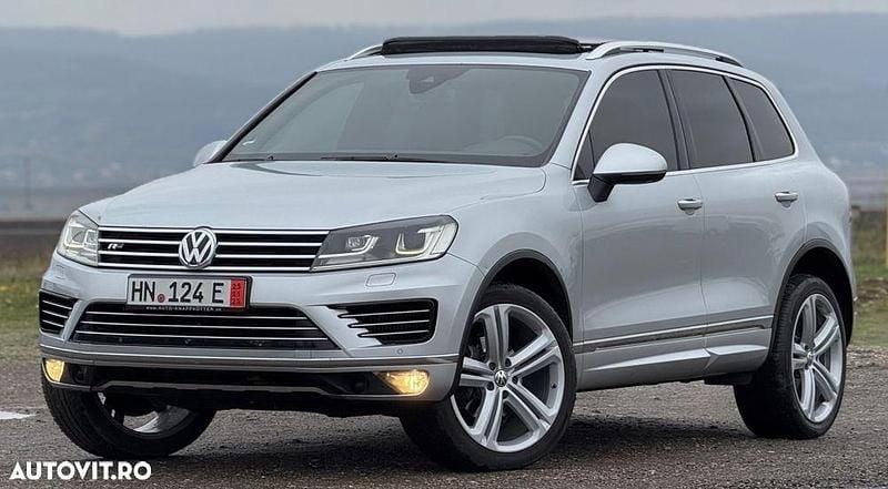 Culoaregri Utilizat 2015 VW Touareg Exclusive SUV | 17.390 EUR (Preț OK) - Imagine 1/4