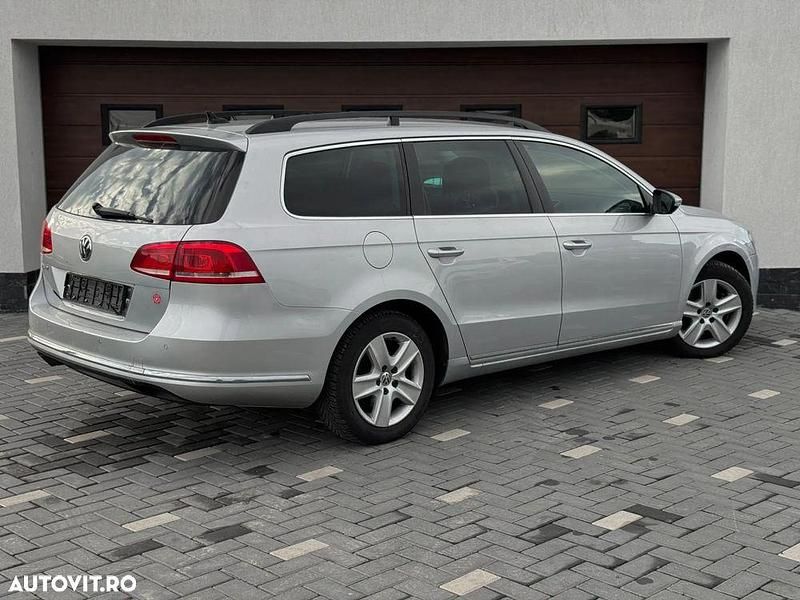 Second-hand VW Passat Comfortline 140 CP (102 kW) 2012 Culoaregri Break