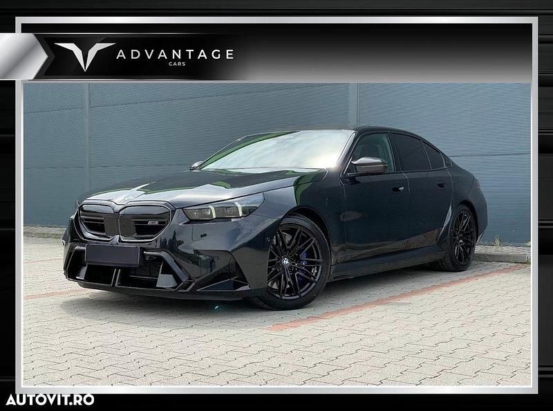 Culoarenegru Nouă 2025 BMW M5 Shadowline Berlinǎ | 142.742 EUR - Imagine 1/4