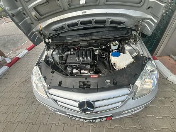 Utilizat 2006 Mercedes B200 Monovolum | 1.650 EUR (Preț bun) - Imagine 1/4