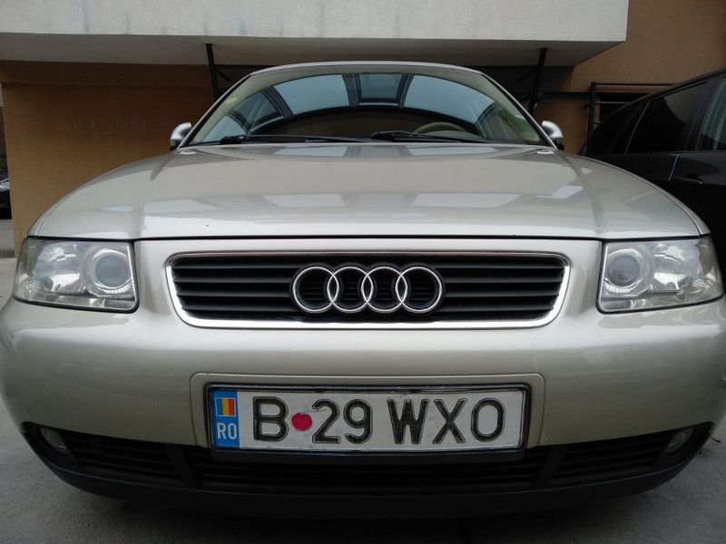 Second-hand Audi A3 105 CP (77 kW) 2003 Bej Hatchback
