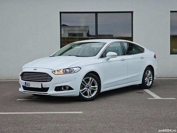 Second-hand Ford Mondeo 179 CP (131 kW) 2015 Berlinǎ