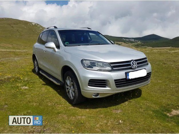 Second-hand VW Touareg 245 CP (180 kW) 2012 Gri SUV