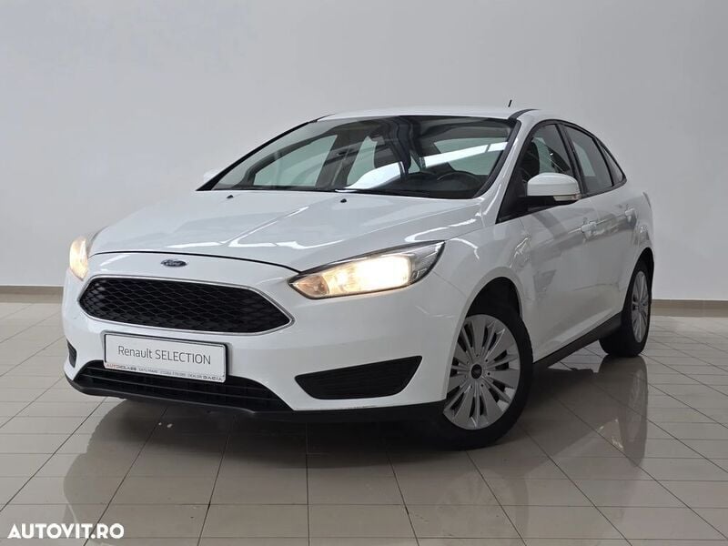 Alb Utilizat 2018 Ford Focus Trend Berlinǎ | 6.600 EUR (Preț bun) - Imagine 1/4
