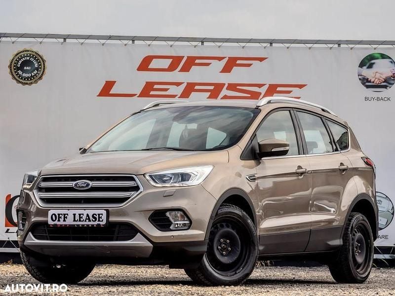 Gri Utilizat 2019 Ford Kuga Trend SUV | 14.499 EUR (Preț bun) - Imagine 1/4