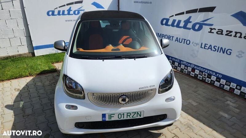 Alb Utilizat 2019 Smart ForTwo Electric Drive Passion Coupe | 9.461 EUR - Imagine 1/4