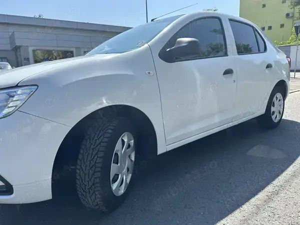 Alb Utilizat 2018 Dacia Logan Berlinǎ | 6.850 EUR (Preț OK) - Imagine 1/4