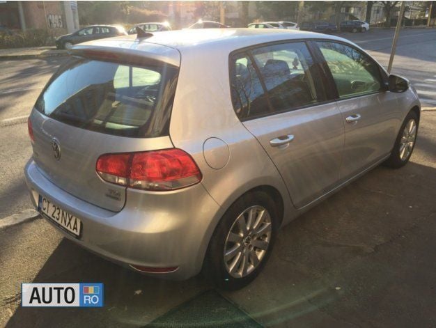 Second-hand VW Golf VI 105 CP (77 kW) 2011 Gri Hatchback