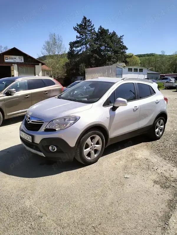 Utilizat 2013 Opel Mokka SUV | 6.000 EUR (Preț bun) - Imagine 1/4