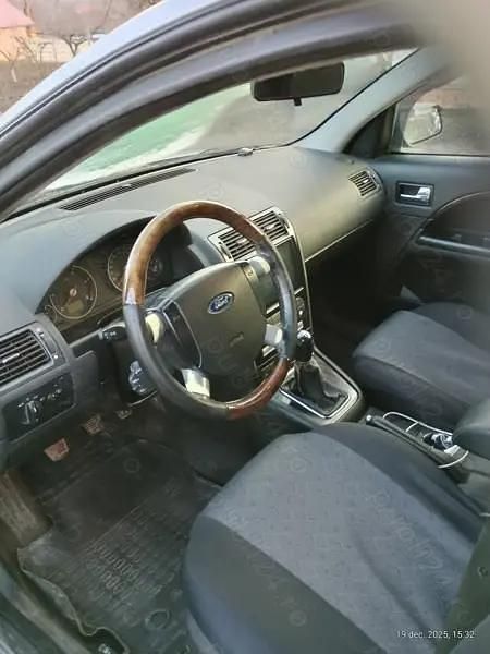 Second-hand Ford Mondeo 130 CP (95 kW) 2005 Berlinǎ
