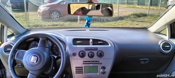 Negru Utilizat 2007 Seat Leon Hatchback | 2.900 EUR (Preț OK) - Imagine 1/4