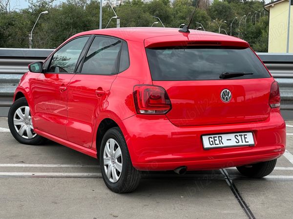 Second-hand VW Polo Comfortline 90 CP (66 kW) 2012 Rosu Hatchback