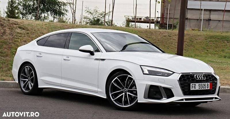 Alb Utilizat 2022 Audi A5 Sportback Business Berlinǎ | 24.500 EUR (Preț bun) - Imagine 1/4