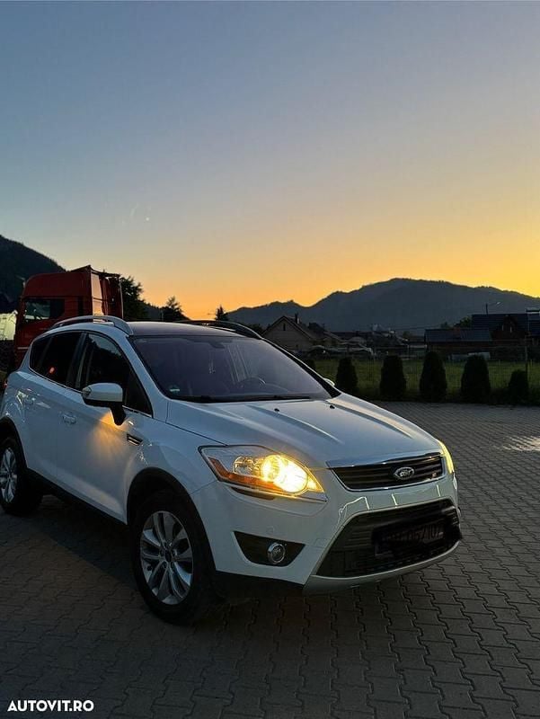 Culoarealb Utilizat 2011 Ford Kuga Titanium SUV | 7.500 EUR (Preț OK) - Imagine 1/4