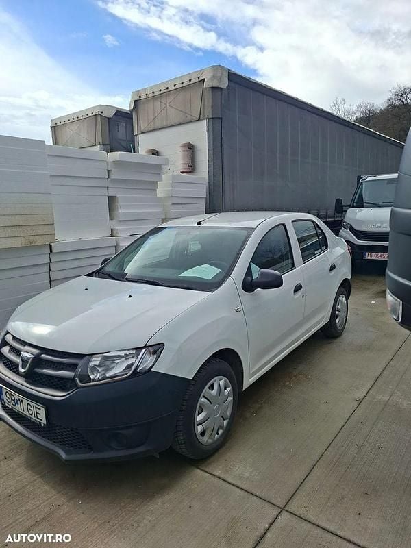 Second-hand Dacia Logan Ambiance 73 CP (53 kW) 2015 Culoarealb Berlinǎ