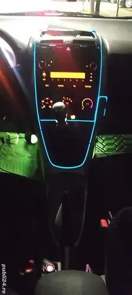 Second-hand Toyota Auris 99 CP (72 kW) 2013 Alb Hatchback