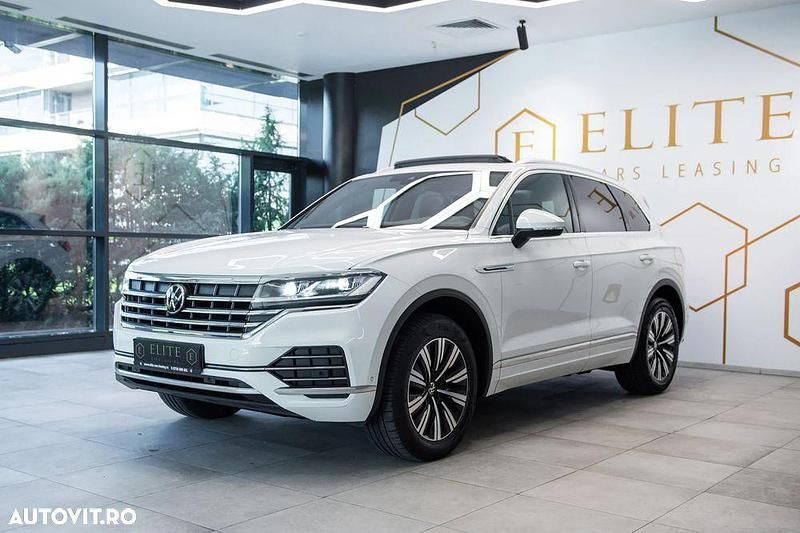 Culoarealb Utilizat 2020 VW Touareg Elegance SUV | 42.260 EUR - Imagine 1/4