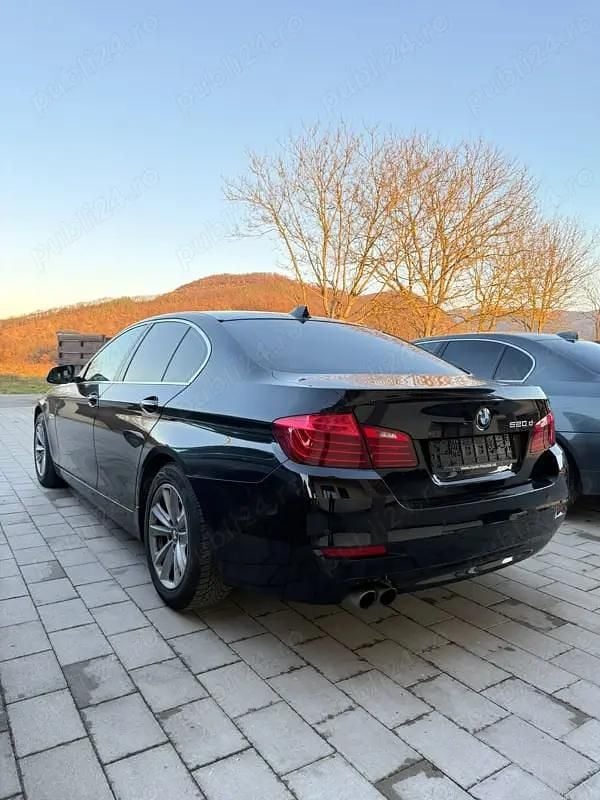 Second-hand BMW 520 190 CP (139 kW) 2015 Berlinǎ
