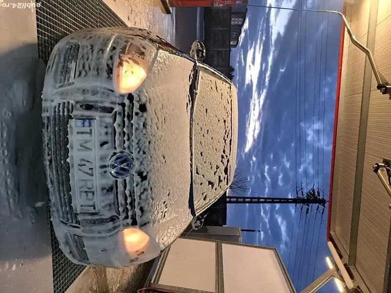 Utilizat 2005 VW Golf Berlinǎ | 1.900 EUR (Preț OK) - Imagine 1/4