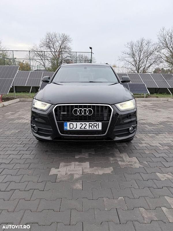 Culoarenegru Utilizat 2015 Audi Q3 SUV | 13.500 EUR (Super Preț) - Imagine 1/4