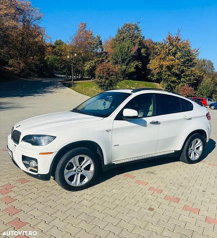 Culoarenegru Utilizat 2014 BMW X6 Sport Line SUV | 12.600 EUR (Preț bun) - Imagine 1/4
