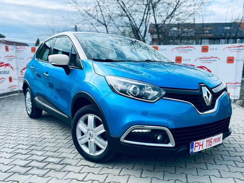 Albastru Utilizat 2014 Renault Captur Authentique SUV | 8.790 EUR (Scump) - Imagine 1/4