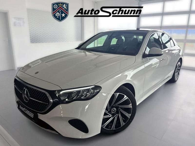 Utilizat 2023 Mercedes E220 Advanced | 40.990 EUR - Imagine 1/4