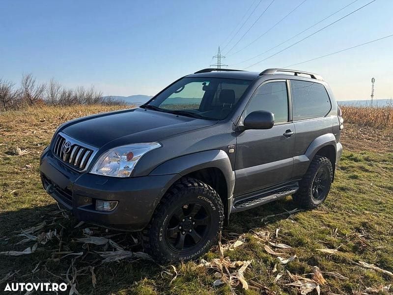 Culoaregri Utilizat 2005 Toyota Land Cruiser SUV | 21.000 EUR - Imagine 1/4