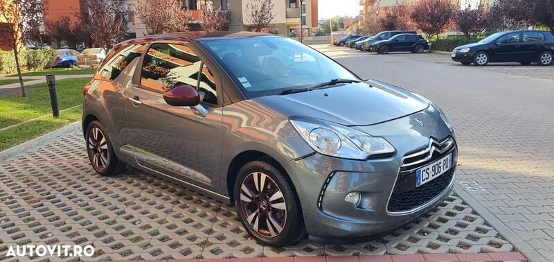 Gri Utilizat 2012 Citroën DS3 Hatchback | 3.990 EUR - Imagine 1/4